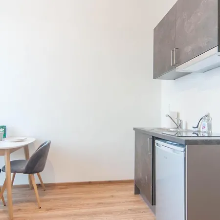 公寓 Cozy Studio With Industrial Design *