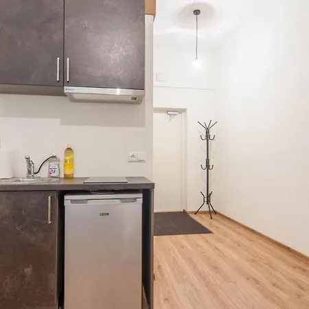 Cozy Studio With Industrial Design * 塔尔图